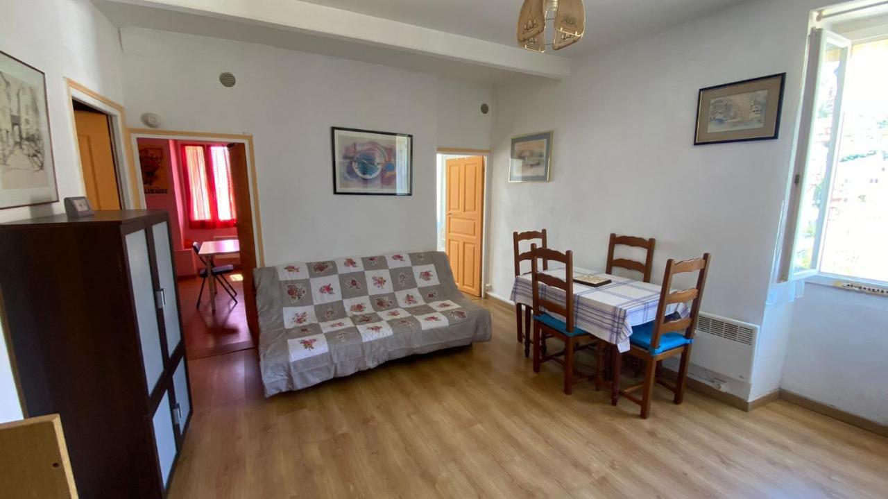 Appartamento A Petricaghja Alata Esterno foto