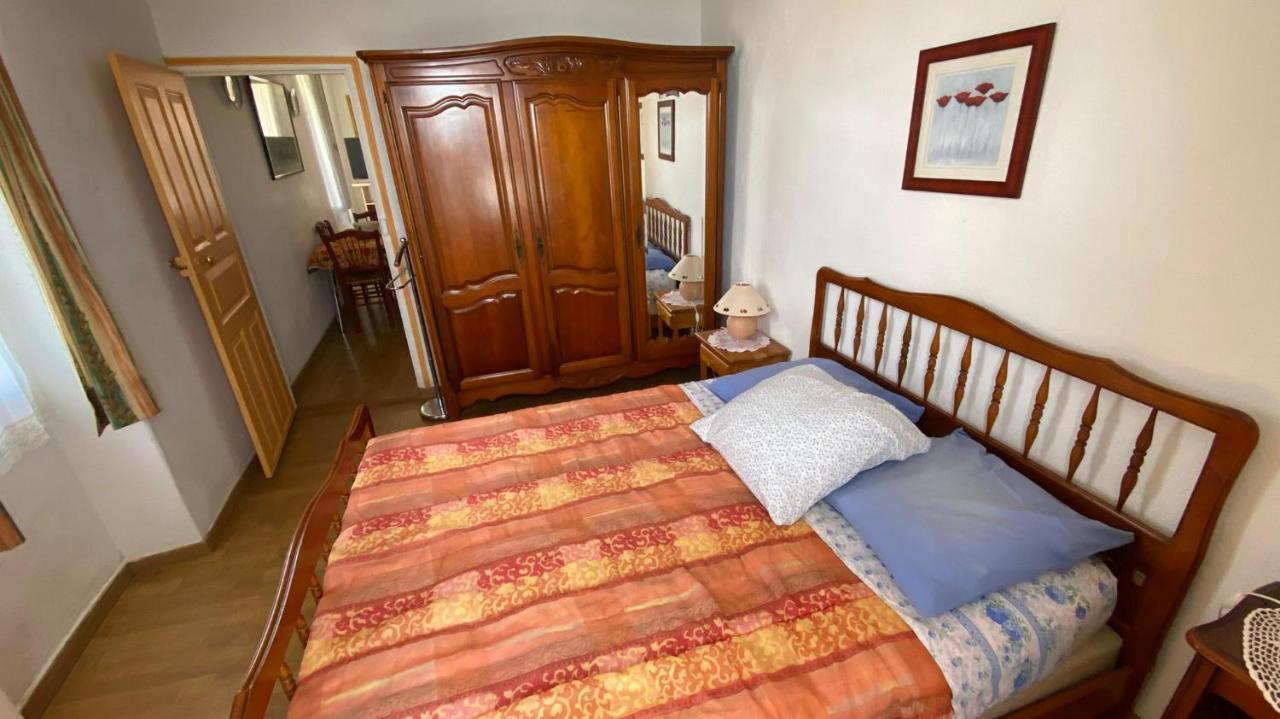 Appartamento A Petricaghja Alata Esterno foto