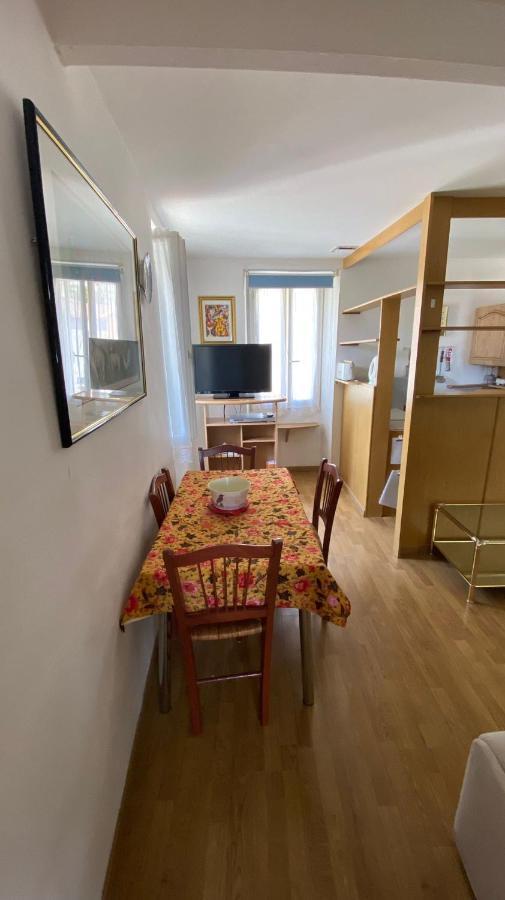 Appartamento A Petricaghja Alata Esterno foto